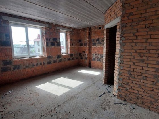 Продаж квартири без ремонту! Опалення індивідуальне газове! Гостомель