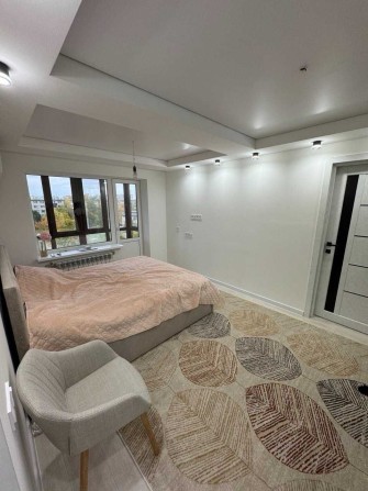 Пропоную до продажу 2-кімнатну квартиру з сучасним ремонтом в Каневi - фото 1