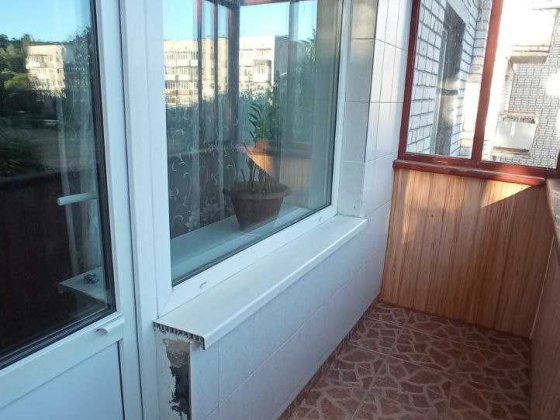 Квартира неординарна, чотирьох кімнатна в м. Каневі. Канів