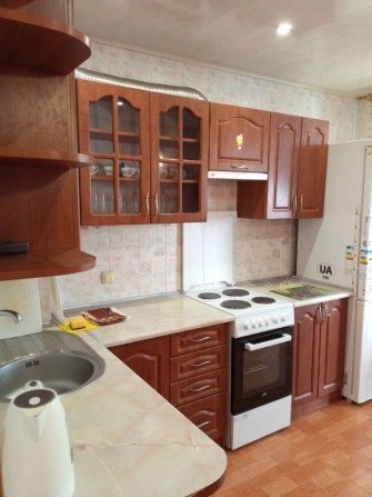 Продам квартиру на первой морской линии. - фото 1