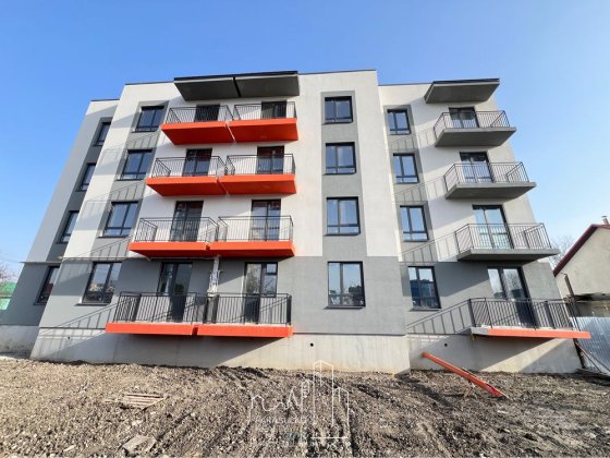 Продам 2-кімнатну квартиру в новому будинку! Кам'янець-Подільський