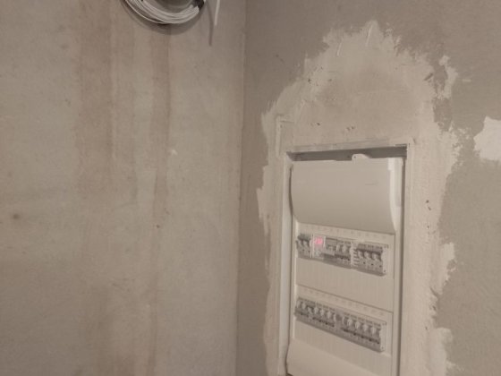 Студія з початковим ремонтом! Газ! Котел! Гостомель