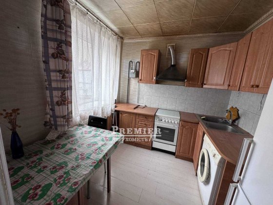 Продається 2 кім. квартира у м. Чорноморськ Черноморск