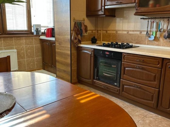 Продам 3к.квартиру в районе Монолит Чорноморськ