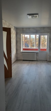 Продам квартиру у центрі міста Ковель - фото 1