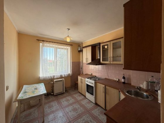 Продам 3к квартиру в спальному районі Коломыя