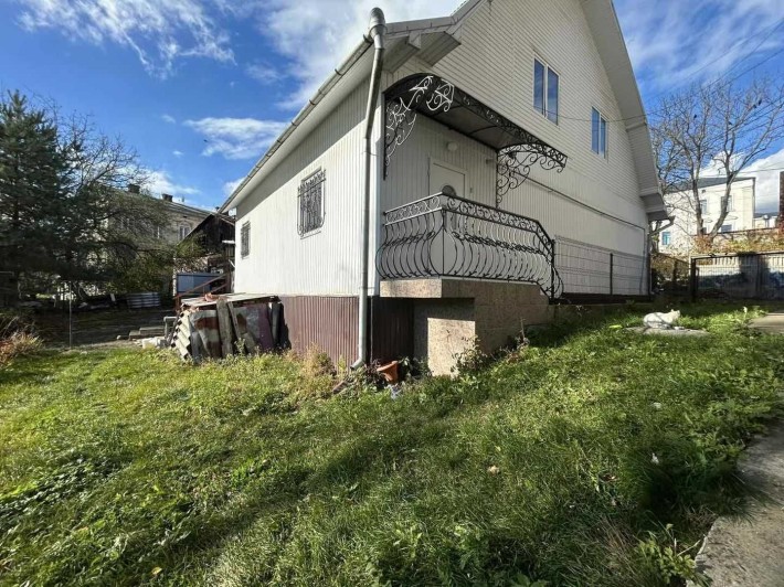 3кімнатна в півособняку біля 1 школи - фото 1