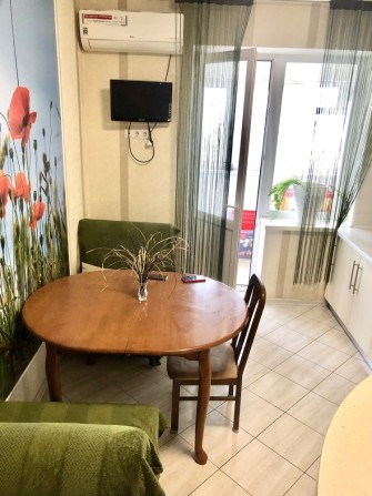 Продаю комфортную квартиру с автономным отоплением в районе 7 школы - фото 1