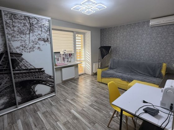 Квартира двохкімнатна на житломасиві Конотоп