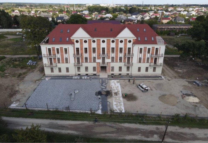 Продаж 3-кімнатної дворівневої квартири ЖК Австрійський Коломия Без % - фото 1