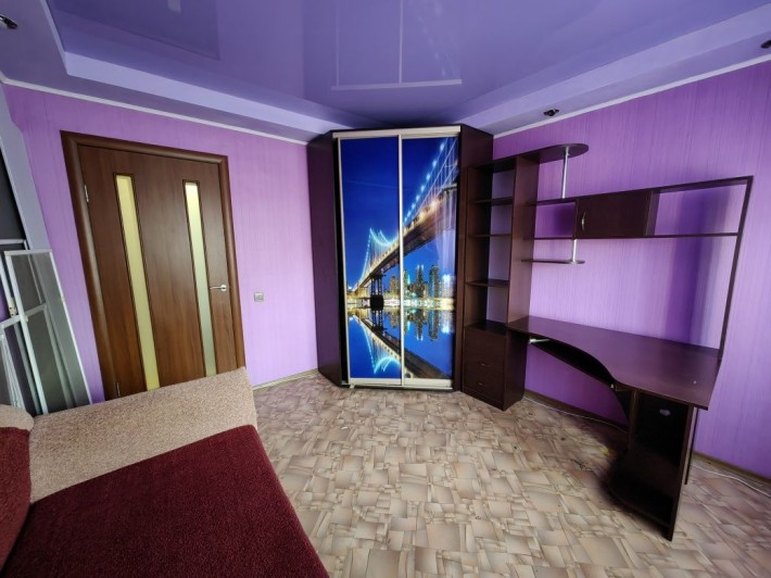 Продам 2х комнатную  квартиру - фото 1