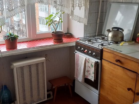 ПРОДАМ 3-х кім.Центр Коростень