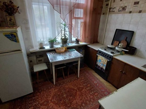 Центр! Сталінка, 2к. Терміново! Краматорськ