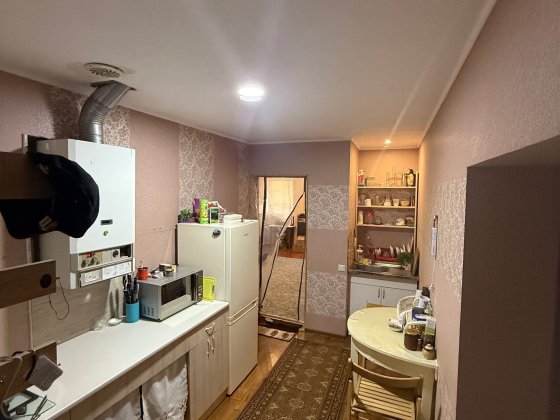 Продам квартиру в центрі міста Берестин