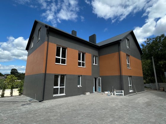 Продаж дворівневої квартири Кременец