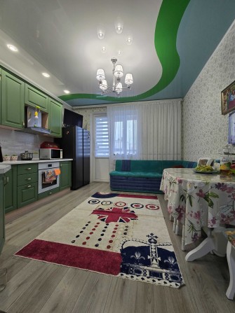 Простора 3-кімнатна квартира 107.8 м2 в ЖК Атлант, Коцюбинське - фото 1