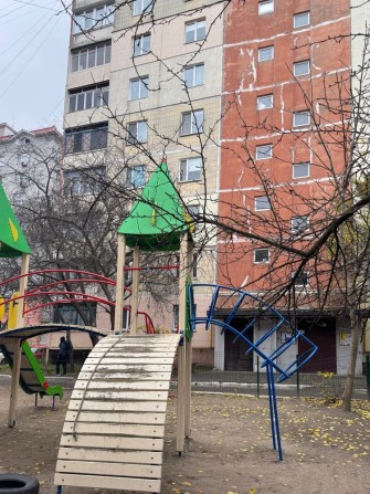 Квартира на першому поверсі, центр, Коцюбинське - фото 1