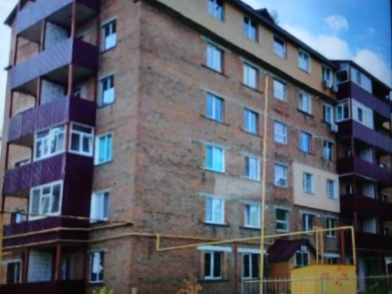 2к.кв в новому домі Лебедин (власник] с а/о Сумська після без ремонту