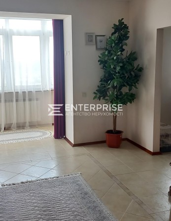 Продаж 2к квартири 75 кв. м.  ул. Пономарьва, 6А Коцюбиньке - фото 1