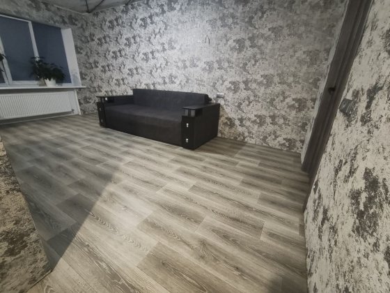 Від власника! Двокімнатна квартира з автономним опаленням м. Лозова Лозова