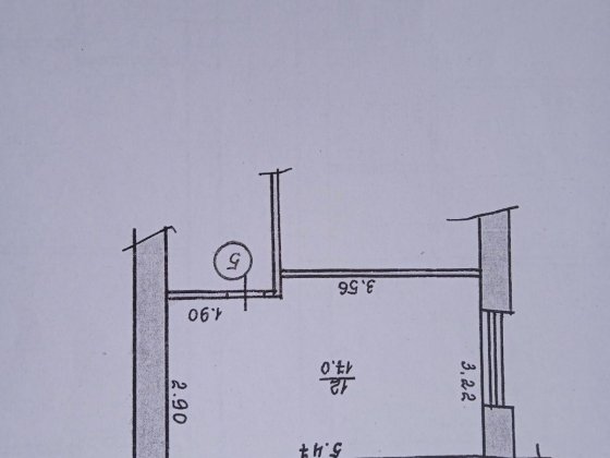 Продам власну квартиру Лозова