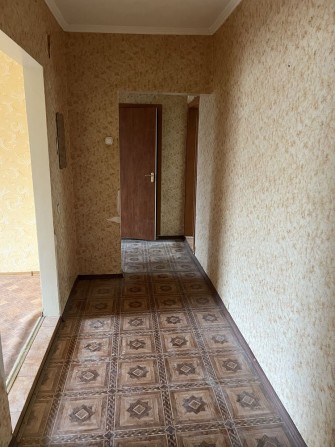 Продам 2-кімнатну квартиру(чешка), 54м2, м.Лозова, 3 мікрорайон, буд.9 - фото 1