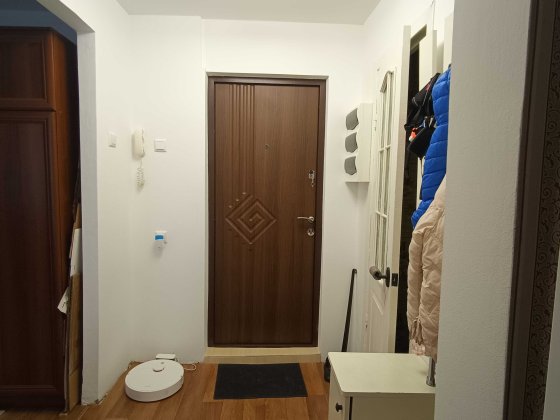 Продам свою 1 комн.квартиру. Лозова