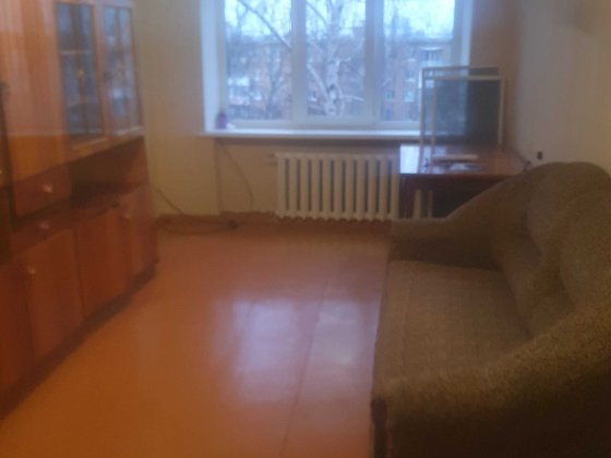 Продам квартиру 2х кімнатну в центрі Лубни