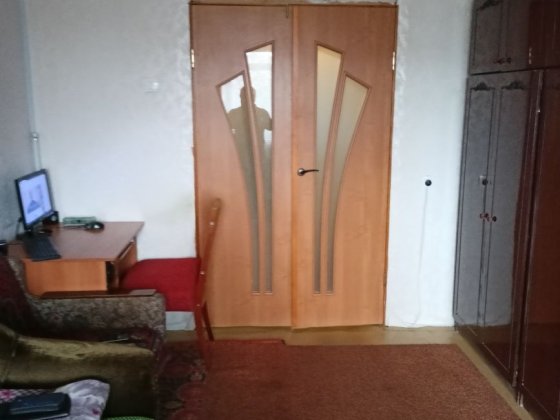 Продам двухкомнатную квартиру. 4/9. Район креста. Лозовая