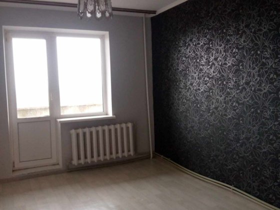 Продається 3х кімнатна квартира по вул ГМП Малин