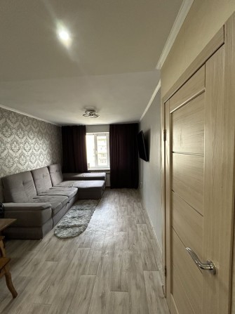 Продам 2-ух комнатную квартиру - фото 1