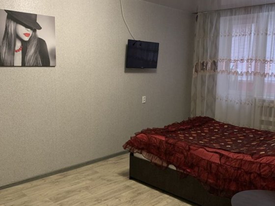 Квартира однокомнатная 4 мікрорайон Лозовая