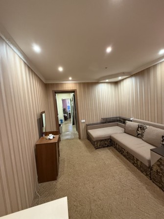 Продам 2х комнатную квартиру - фото 1