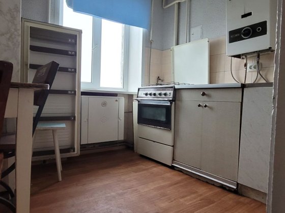 Продам 1но кімнатну в Марганці. Марганець