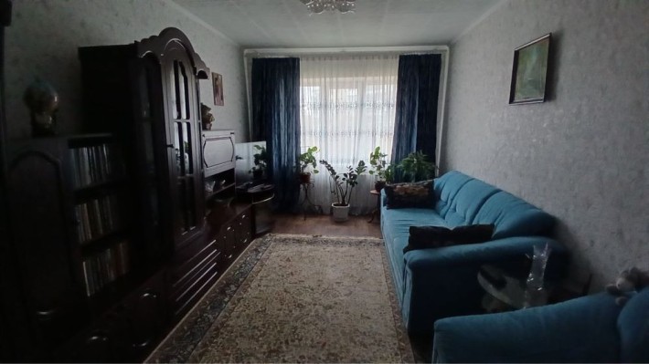 продам  2х  кімнатну квартиру - фото 1