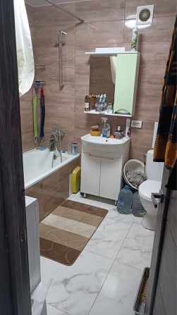 Продам 3-к квартиру з меблями, технікою - фото 1