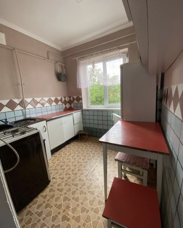 Продаж трьохкімнатной квартири неподалік Мукачево. - фото 1