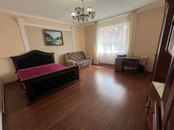 В Продажу 1 кімн НОВИЙ дах Мукачеве