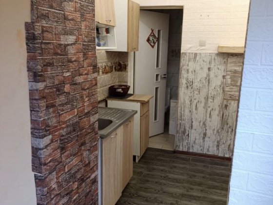 В Продажу ПРИВАБЛИВА однушка Мукачеве