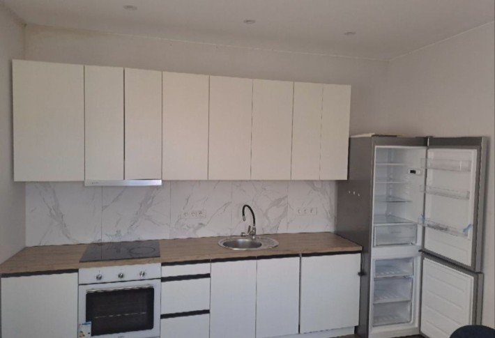 Продаж двохкімнатной квартири на набережній. - фото 1