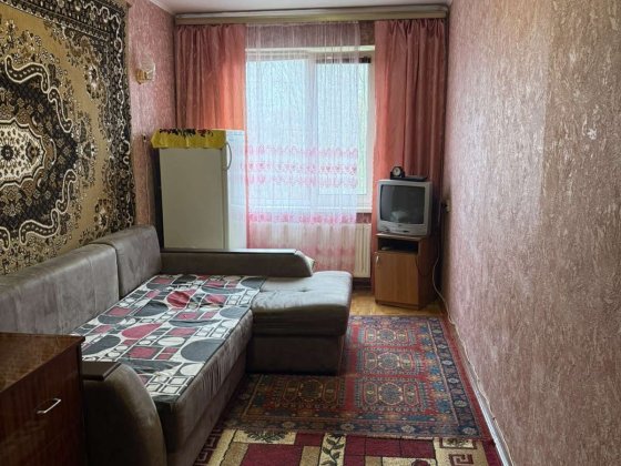 Продаж 2-х кімнатна район 15 школи Нежин