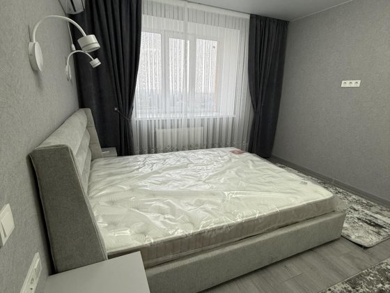 Продаж 1-но кімнатна в новобудові з євроремонтом район 16 школи Ніжин