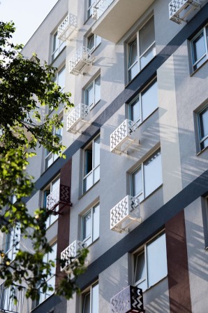 Смарт-квартира в Рівному за 29 328$ — з внутрішніми роботами! - фото 1