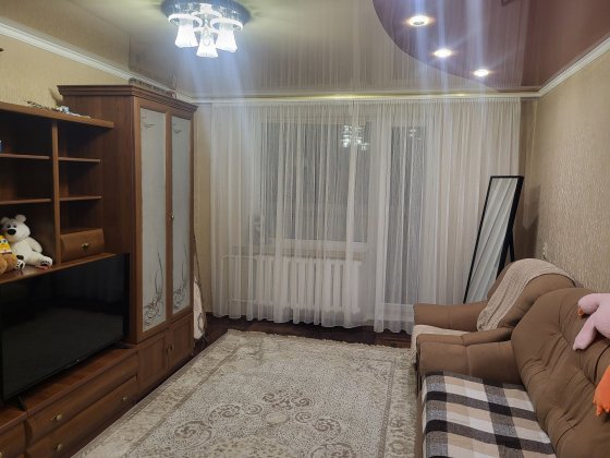 Продам 2-х кімнатну квартиру Нововолынск