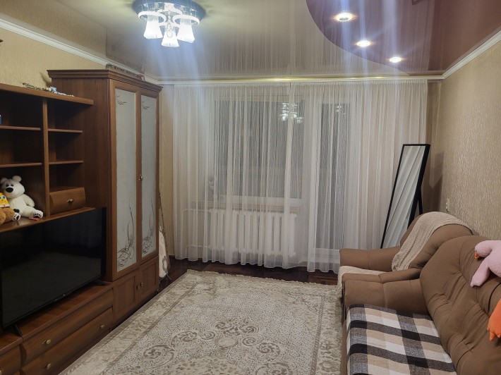 Продам 2-х кімнатну квартиру - фото 1