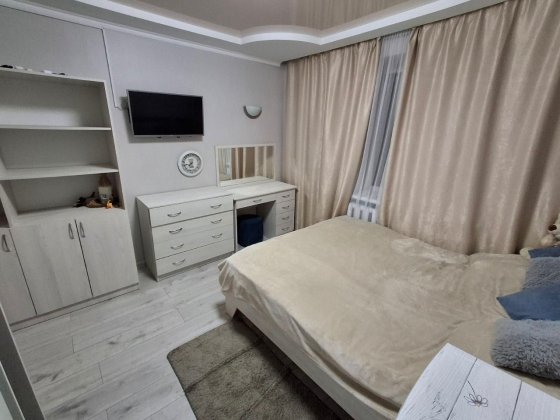 Продаж 2-к квартири Звягель