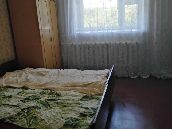 Продам 2-кімнатну квартиру в тихому районі. 35000 $ Звягель