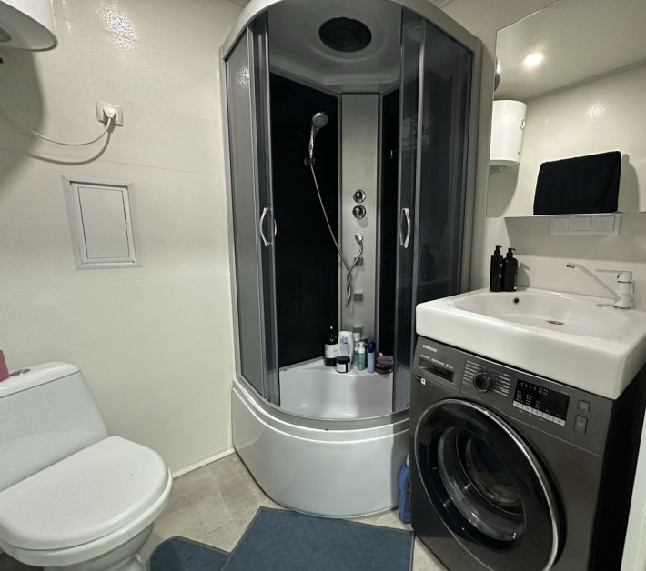 Однокомнатная «чешка» с ремонтом в центре г. Самар. - фото 1