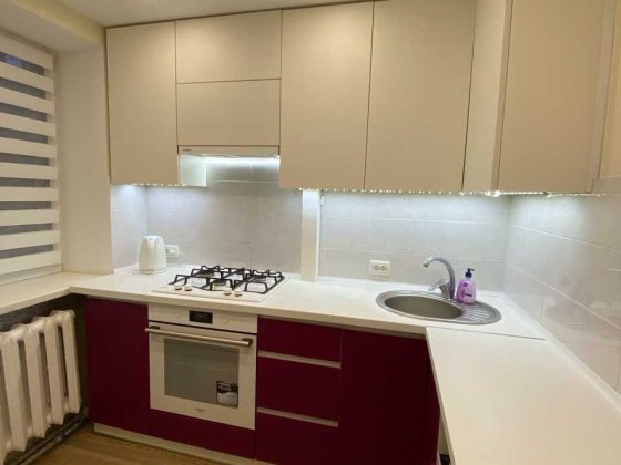 Продажа від власника, однокімнатна по вул. Шевченко 2й поверх Самар