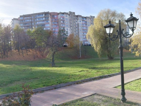 Продаж 3-кімнатної квартири в Обухові ,р-н Школа. Обухов